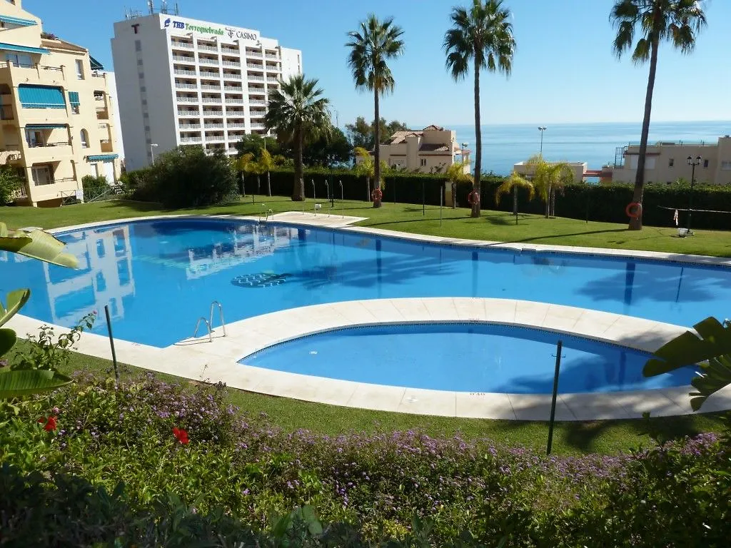 Aptos. Casinomar ベナルマデナ